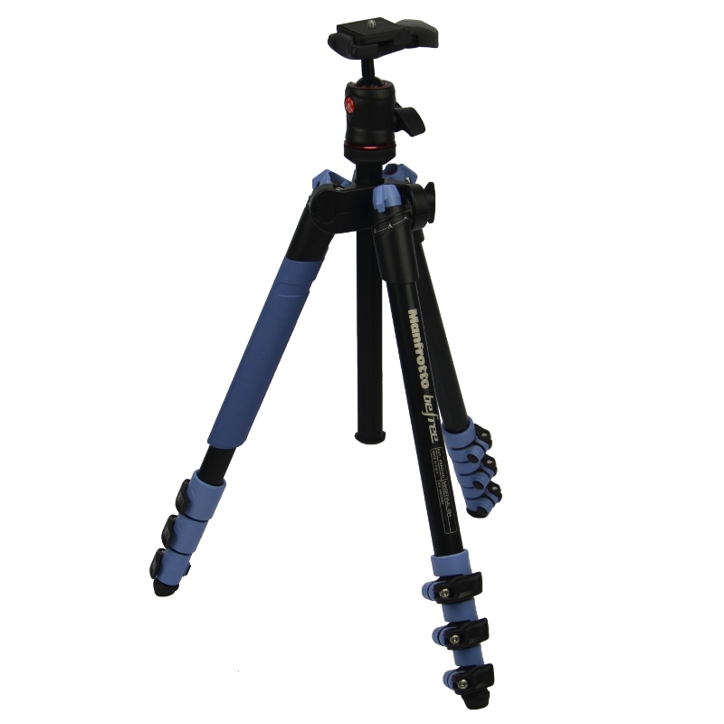 Manfrotto MKBFRA4L-BH Kit Befree Ball Head Blau inkl. Tragetasche